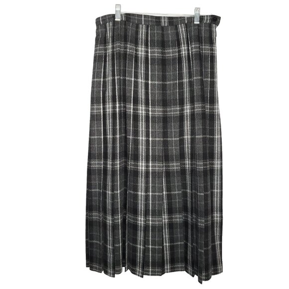 herman geist Dresses & Skirts - Vintage Herman Geist Pleated Plaid Maxi Skirt 14 Gray Black Preppy Academia